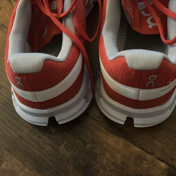 ON Running Cloudflow Sneaker,In  Rust Pink Size 7 - Picture 7 of 10